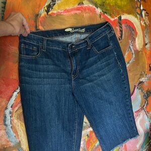 Old Navy Bermuda Jean shorts 8 medium rise